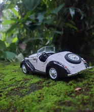 Audi Wanderer W25K Roadster - 1:32 licensed diecast scale model car collectible