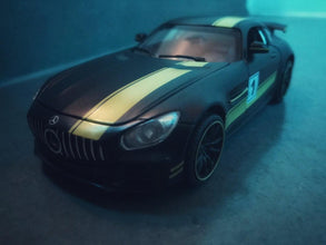 Mercedes-Benz AMG GTR 1:24 diecast scale model car collectible