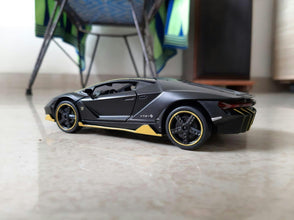W Motors Lykan HyperSport 1:24 diecast scale model car collectible