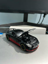 Mercedes-Benz AMG GTR 1:24 diecast scale model car collectible