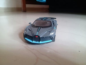 Bugatti Divo 1:24 diecast scale model car collectible