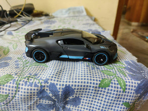Bugatti Divo 1:24 diecast scale model car collectible