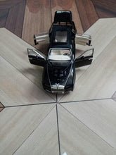 Rolls Royce Phantom VIII 1:18 diecast scale model miniature car - Big Size