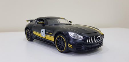 Mercedes-Benz AMG GTR 1:24 diecast scale model car collectible