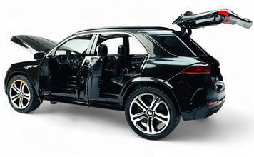 Mercedes-Benz AMG GLE 63 S 1:24 diecast scale model car collectible