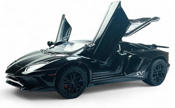 Lamborghini Aventador SVJ 1:24 diecast scale model car collectible