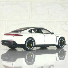 Porsche Taycan Turbo S Model 1:24 diecast scale model car collectible