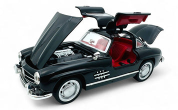 1954 Mercedes-Benz 300SL 1:24 diecast scale model car collectible | Assorted Colors