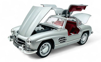 1954 Mercedes-Benz 300SL 1:24 diecast scale model car collectible | Assorted Colors