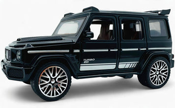 Mercedes-Benz G-Wagon AMG G 63 1:24 diecast scale model car collectible | Assorted Colors