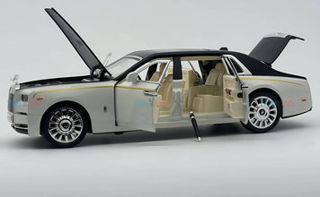 Rolls Royce Phantom VIII 1:18 diecast scale model miniature car - Big Size