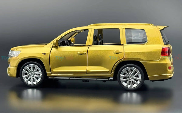 Toyota Land Cruiser LC200 1:24 diecast Scale Model | Assorted Colors