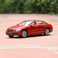Remote Control Diecast Resembling Maybach Car with Smoke Effect | Openable Doors & Light | 1:22 Scale