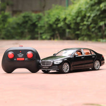Remote Control Diecast Resembling Maybach Car with Smoke Effect | Openable Doors & Light | 1:22 Scale
