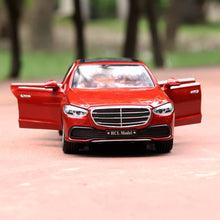 Remote Control Diecast Resembling Maybach Car with Smoke Effect | Openable Doors & Light | 1:22 Scale