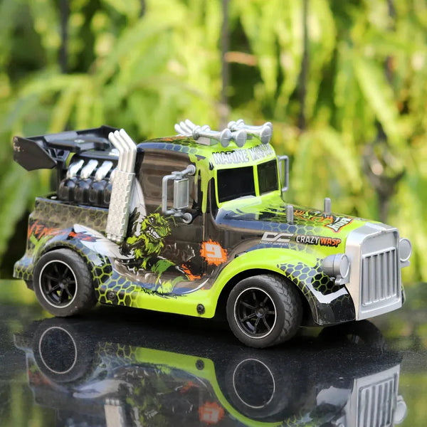 Hornet Remote Control Spray Light Vehicle with Spray Bottle & USB Cable