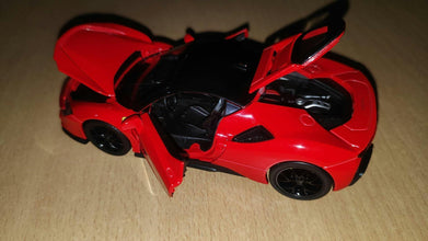 Ferrari SF90 Stradale 1:24 diecast scale model car collectible | Assorted Colors